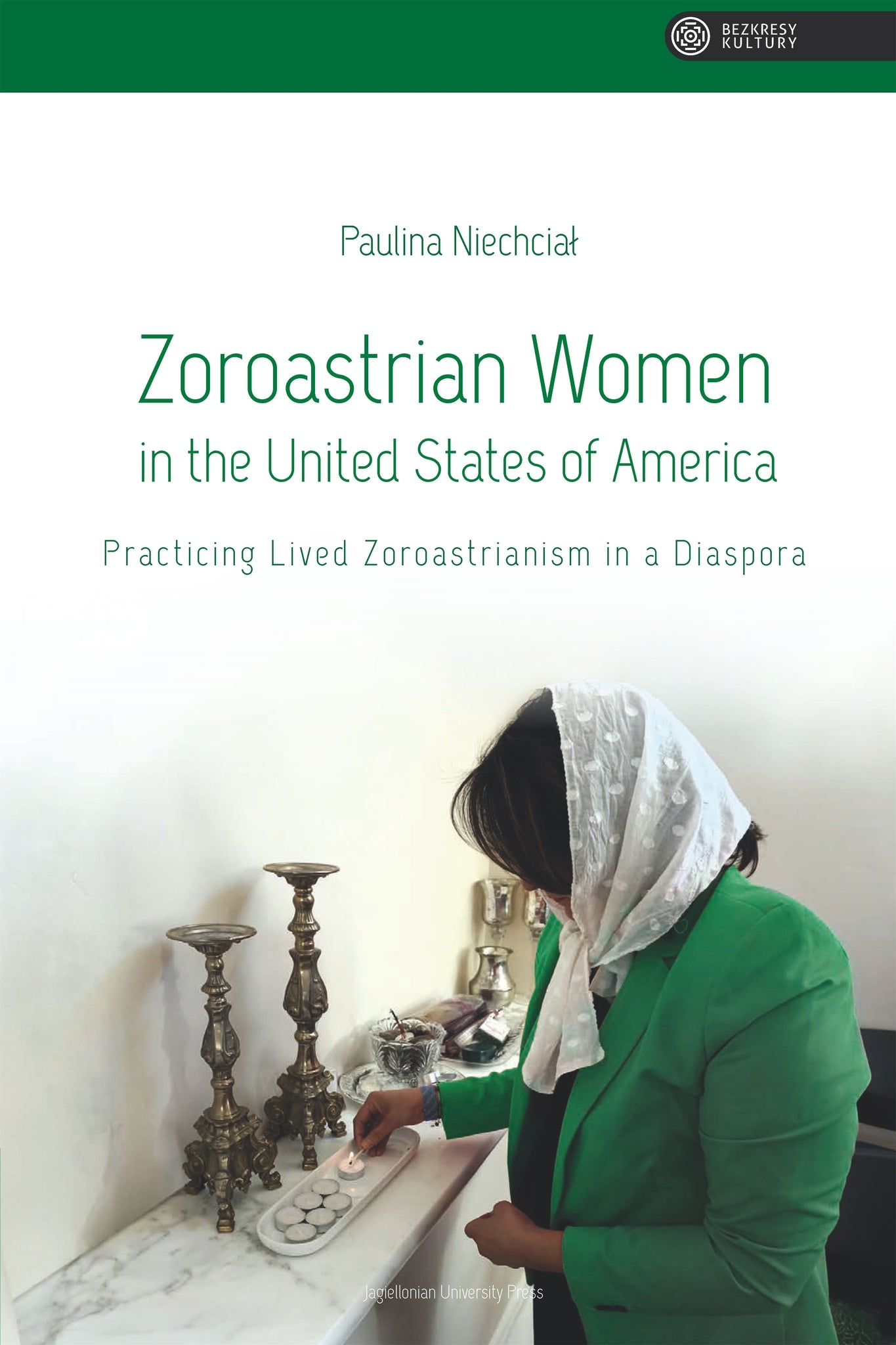 Zoroastrian Women in the United States of America
